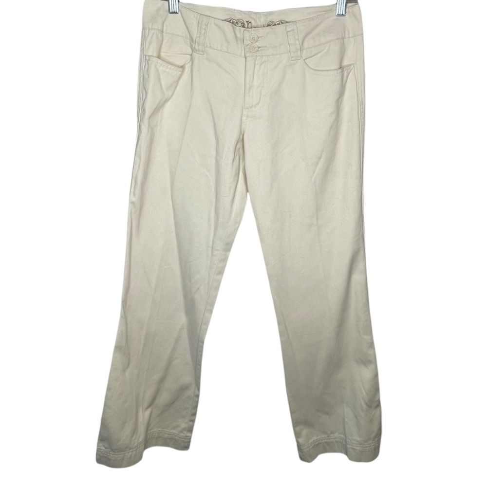 Nari Pants‎